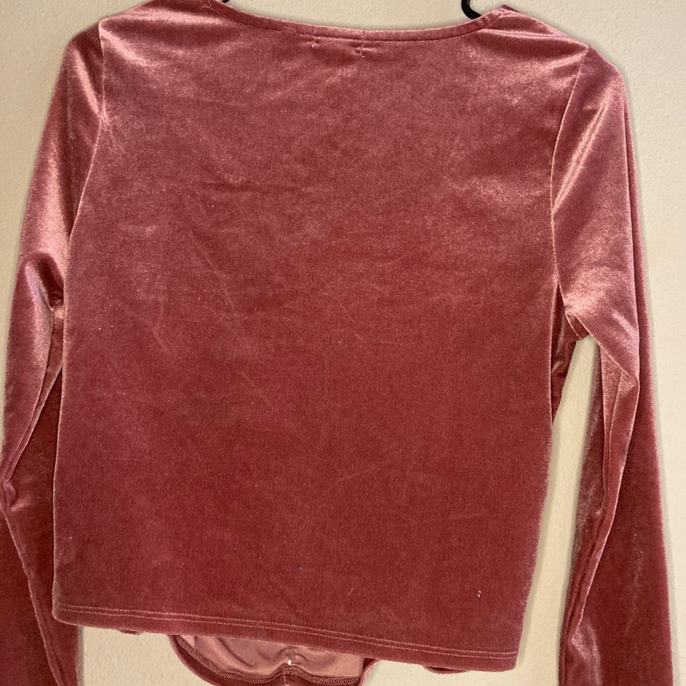 Love, Fire Velvet Pink Ruched Long Sleeve Top - Picture 4 of 5
